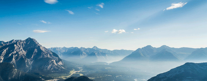 ����Ʒ���ͷ�Բ��������Ф��������������������ҵ����